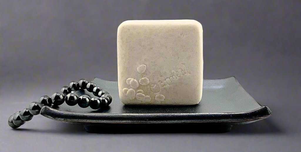 The Art of Warmth in Mindful Beauty